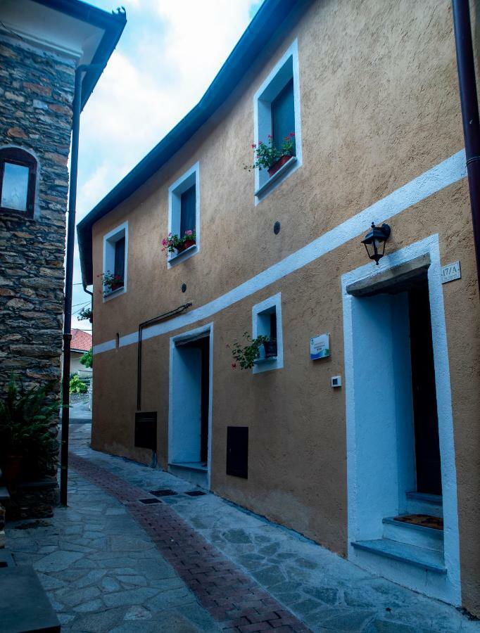 Agriturismo De Ferrari Onzo Eksteriør bilde